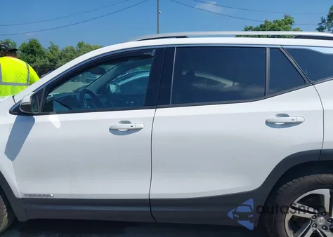 2020 GMC Terrain Fwd Slt z USA, uszkodzony, nr VIN 3GKALPEV8LL133576